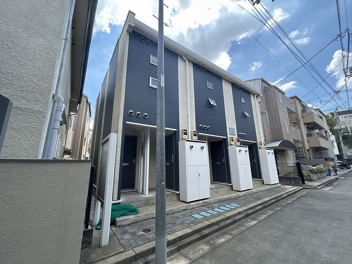 レオネクストルミエール北沢 202号室 外観