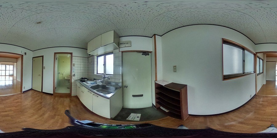 中越コーポ 玄関