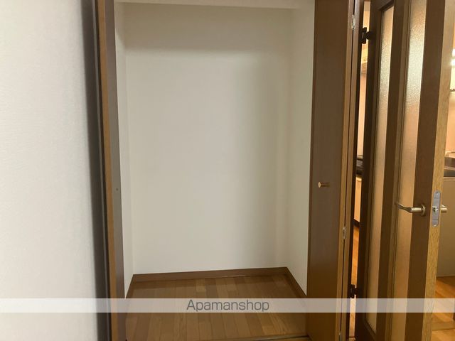 貳室邸マンション その他