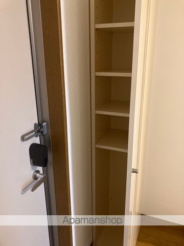 貳室邸マンション その他