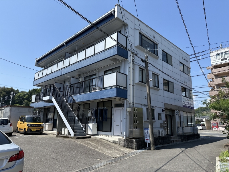 レッドハットⅡ 301号室 外観