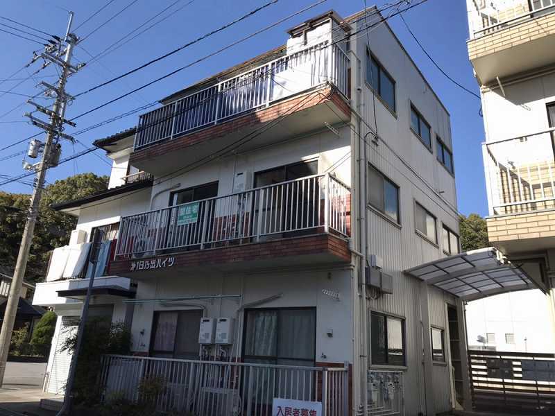 第一日之出ハイツ 201号室 外観