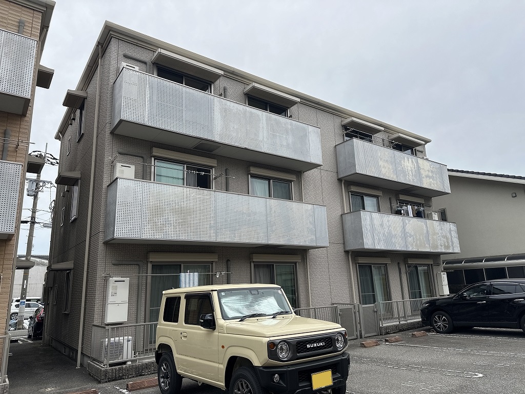 ヴィラージュヌフ　Ⅳ 301号室 外観