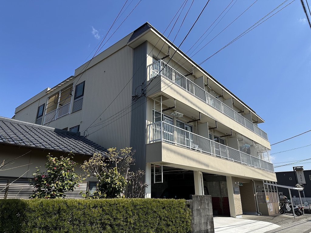 アゼリア３０ 305号室 外観