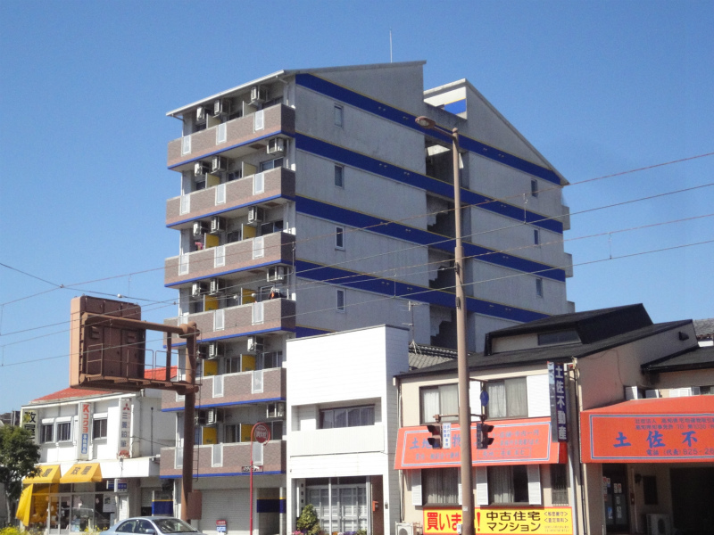 リヴィエラ上町Ⅲ 404号室 外観