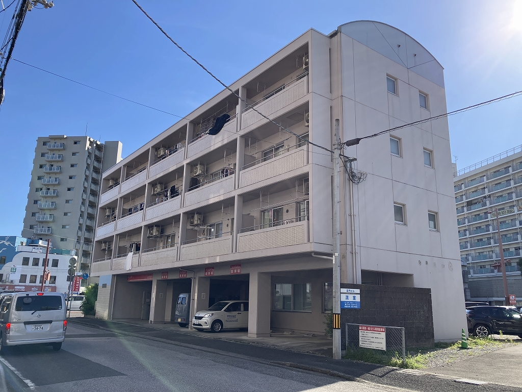 雷門ビル 406号室 外観