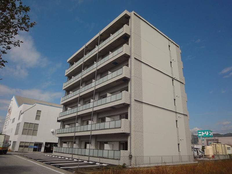 ルガーノⅢ 102号室 外観