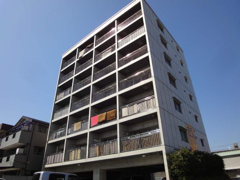 カーサ地球３３番地 402号室 外観