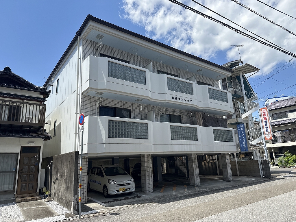 新井マンション 203号室 外観