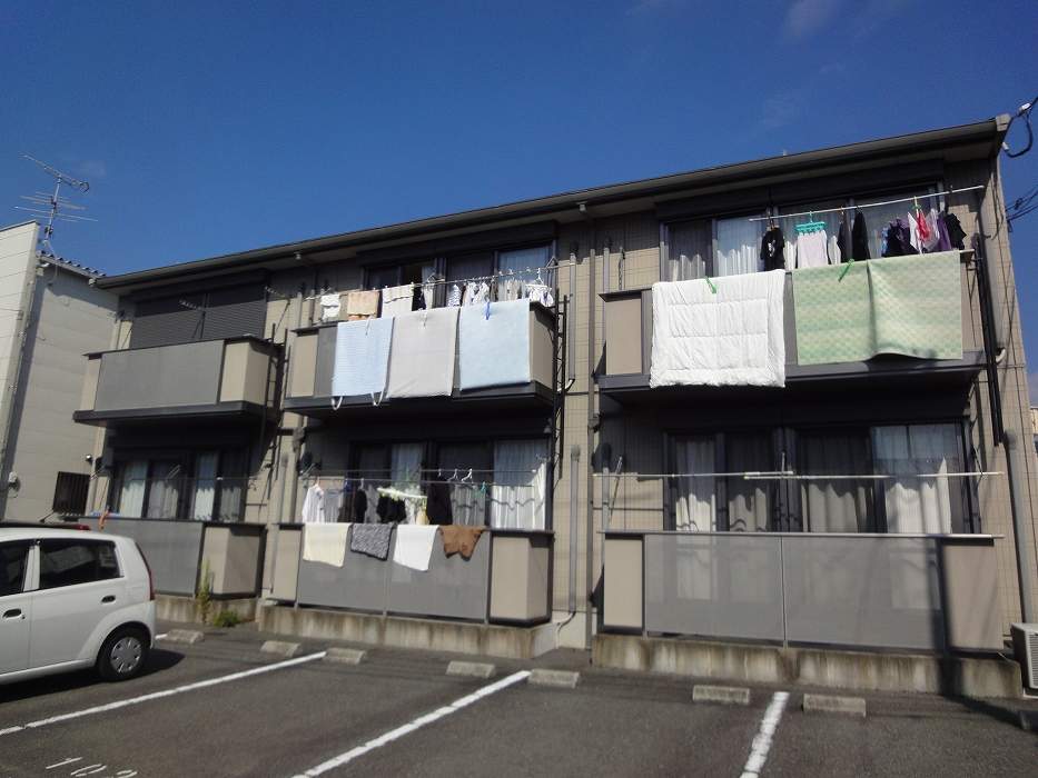 シャーメゾン井上 202号室 外観