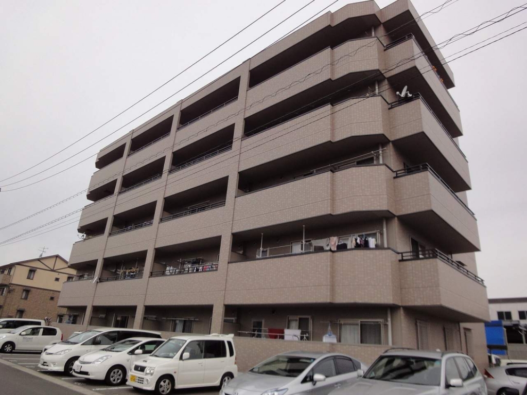 フィネス南川添 403号室 外観
