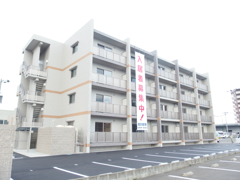 クレドール南川添 105号室 外観
