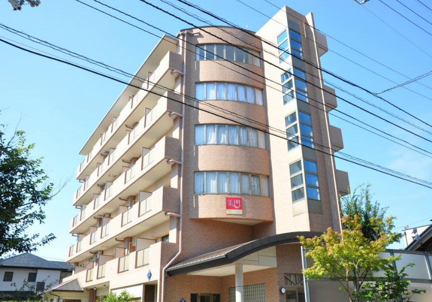 アーバンシンフォニー美門 201号室 外観