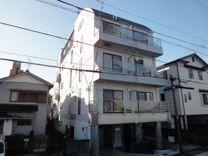 エトワール桜井町 202号室 外観