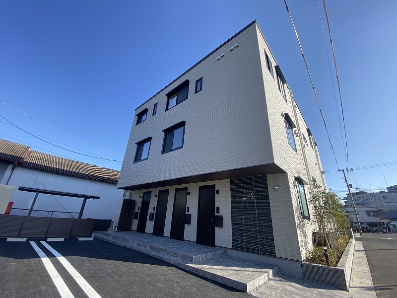 ベレオ中須賀 101号室 外観