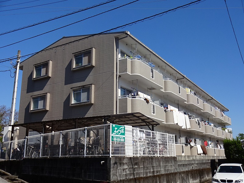 ハイツ鹿持 305号室 外観