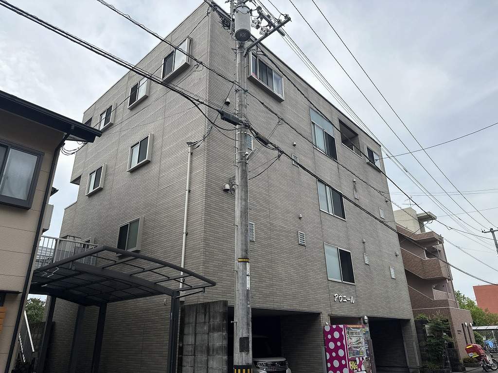 アヴニール 303号室 外観