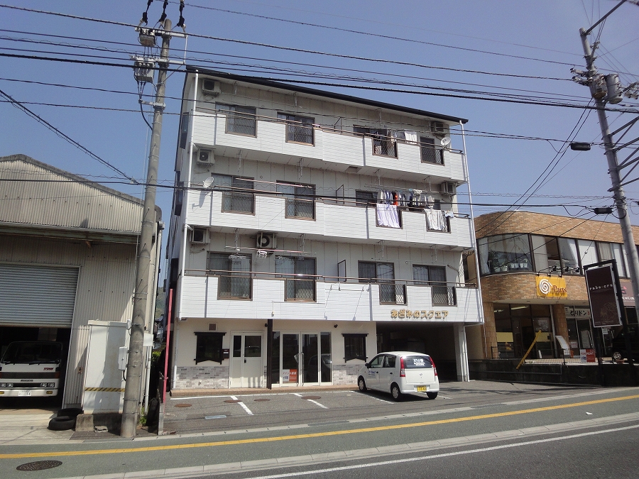 あざみのスクエア 202号室 外観