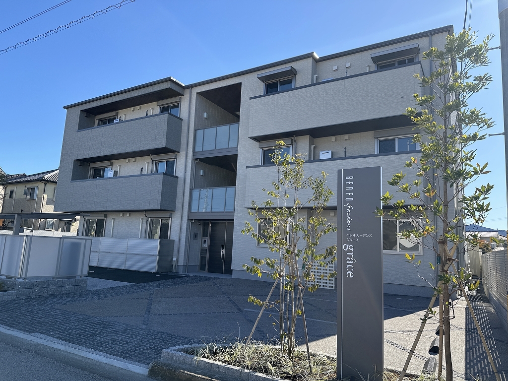 ベレオガーデンズｇｒａｃｅ 303号室 外観