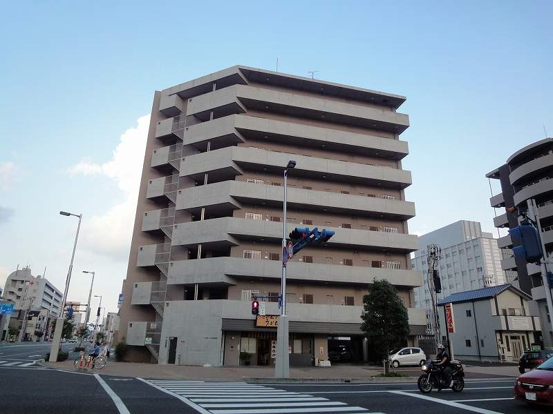 アスターハウス新本町 303号室 外観