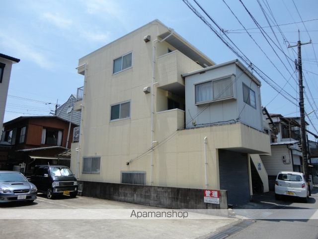 黒潮マンション 203号室 外観