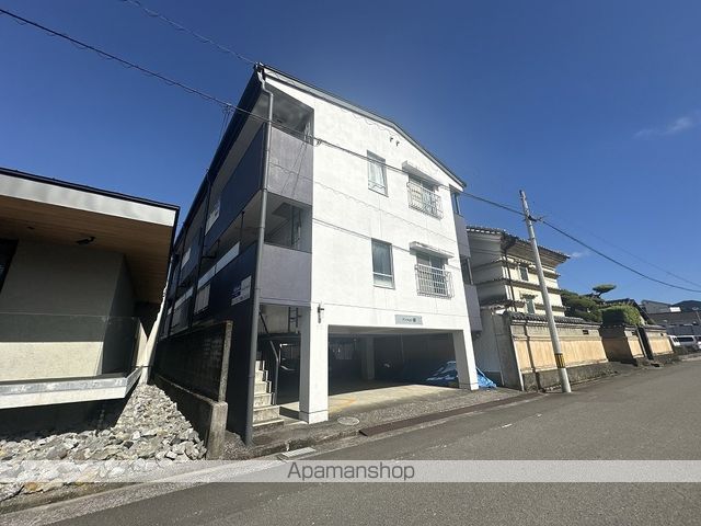 マンション岡 302号室 外観