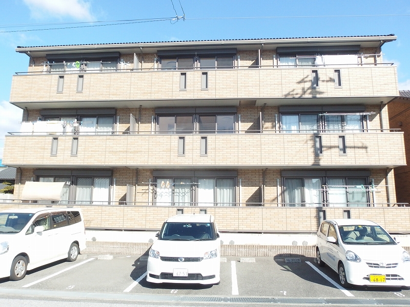 コンフォート 302号室 外観