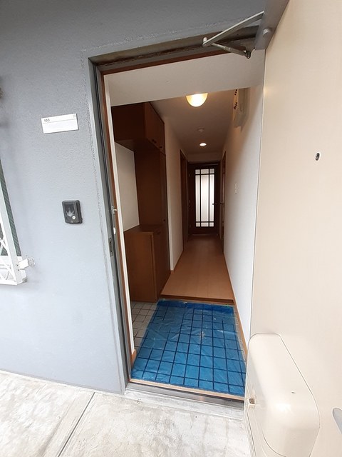 グランデール　一本松 玄関