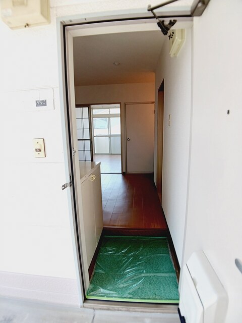 ウエスト　ハイツ 玄関