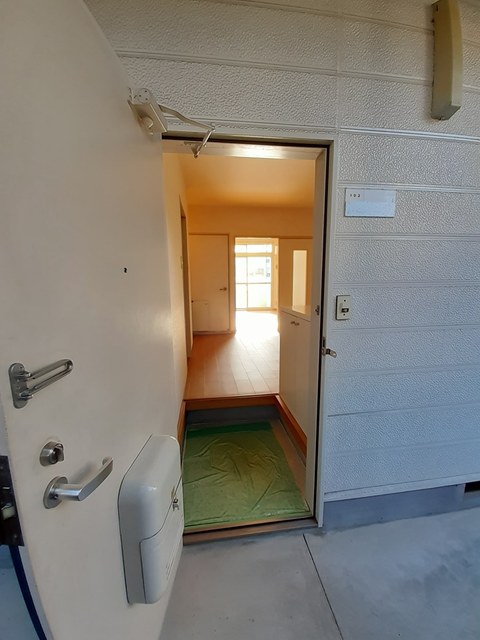 ハイツＫＵＷＡＯ 玄関