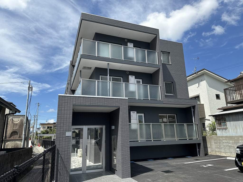 ラークネスト 203号室 外観