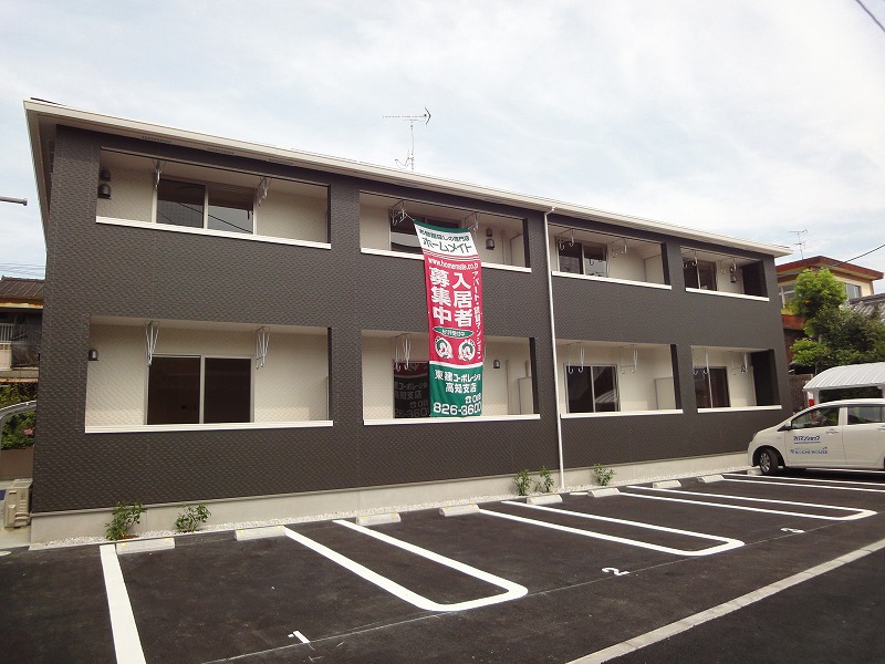 ジ　アパートメント 202号室 外観