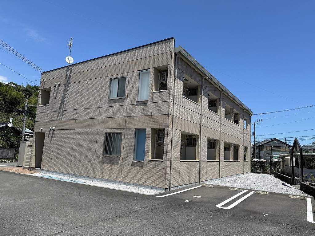アヴァンス 205号室 外観