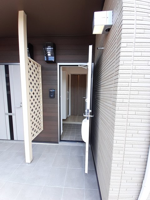 エテルノ・Ⅱ 玄関