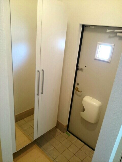 プレミール　ヴィラ　Ｂ 玄関