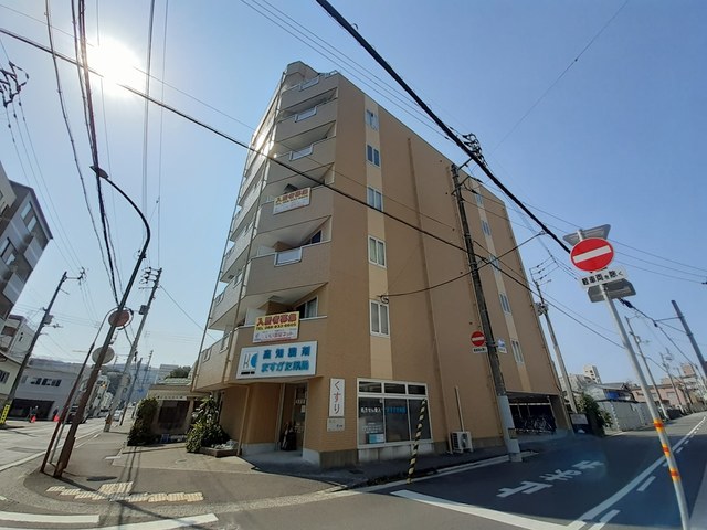 メイト鷹匠 305号室 外観
