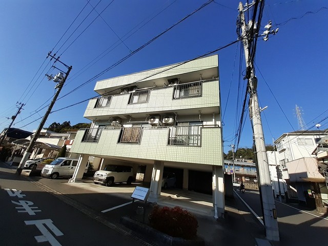 ウィステアリア　ハイム 301号室 外観