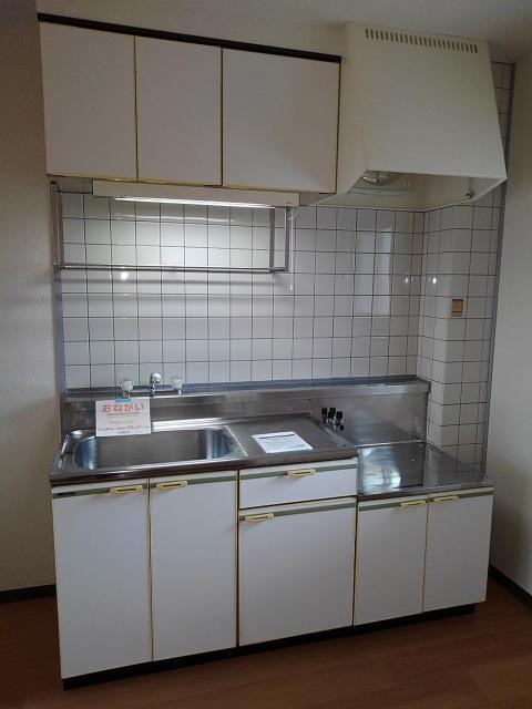 コーポ　すまいるはうす キッチン