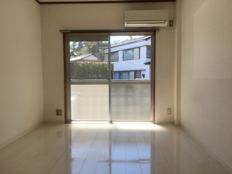 グロリアスハイツ ベッドルーム