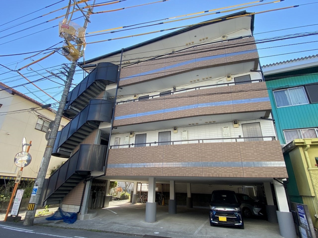 オカダハイツ 203号室 外観