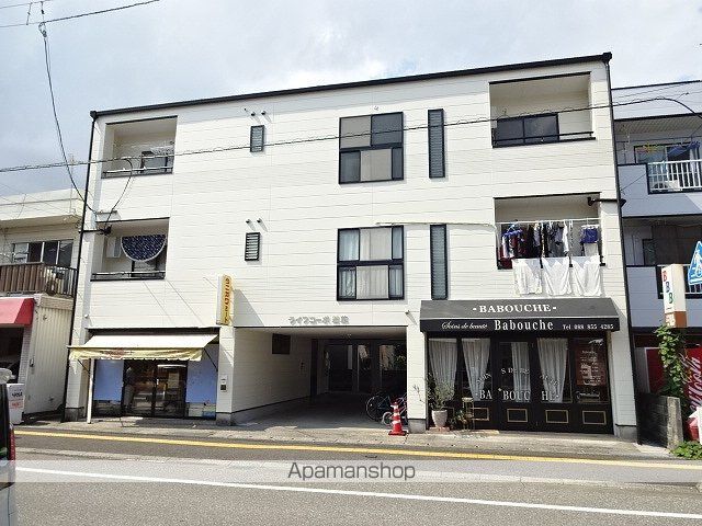 ライブコーポ若草 302号室 外観