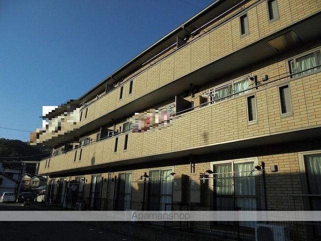 リビングタウン薊野 202号室 外観
