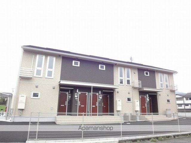 ＵＮ　ＤＥ　ＣＥＳ　ＪＯＵＲＳ 102号室 外観
