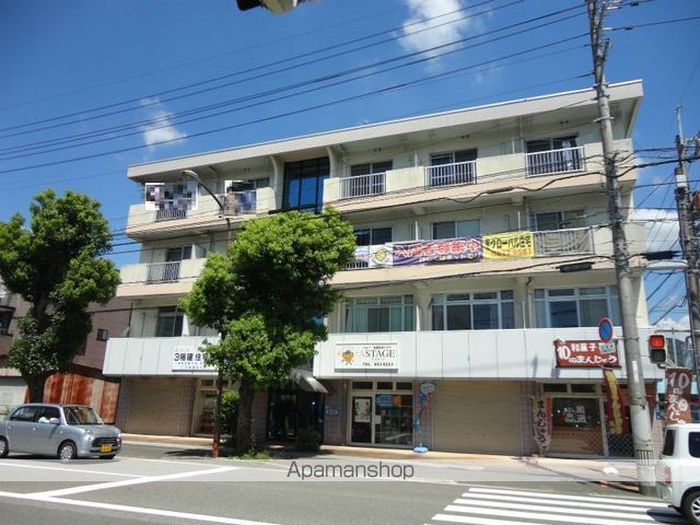 泉ビル 302号室 外観