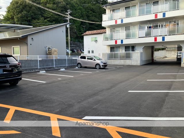 ロイヤルパインズ 外観