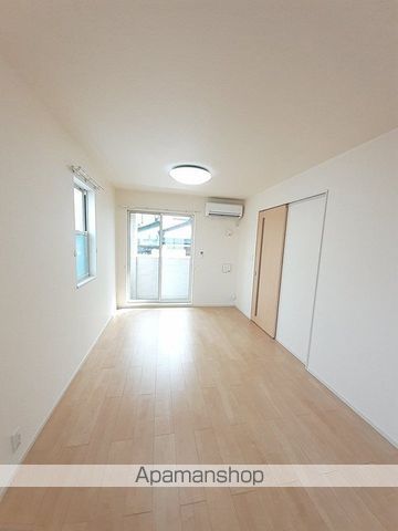 シャルル　ウィンドウ その他3