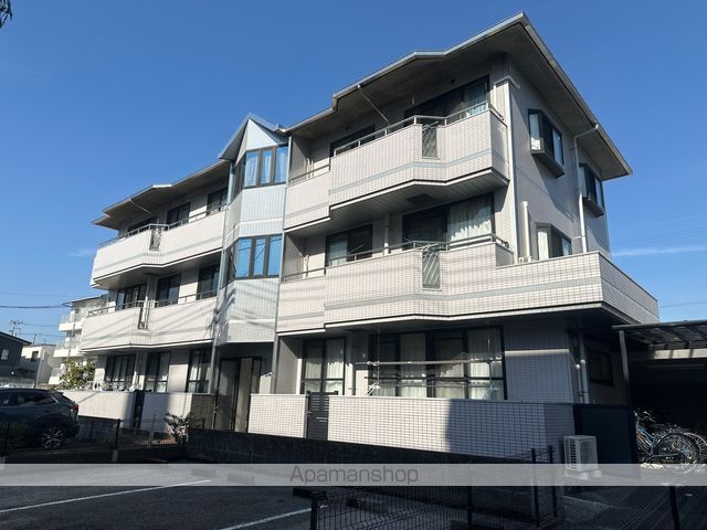 ロイヤルハウス比島　Ａ棟 302号室 外観