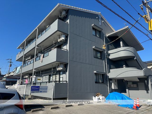 リバーハイツ（石立町） 302号室 外観