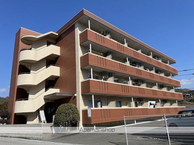 カレッジヒルズ 105号室 外観