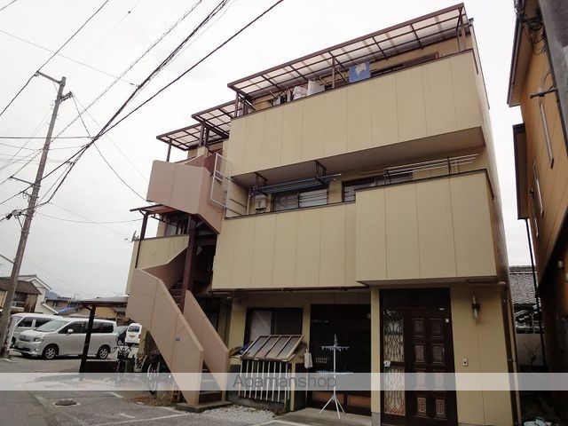 前田マンション 2F西号室 外観